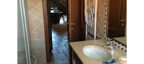 2 bedrooms House in Saint Vincent, Italy No. 252808 3