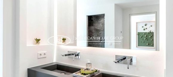 4 bedrooms Villa in Marbella, Spain No. 30860 27