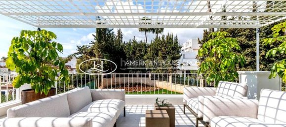 4 bedrooms Villa in Marbella, Spain No. 30860 7