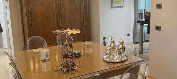 4 bedrooms Apartment in Pavia, Italy No. 359509 2