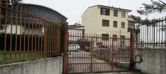 2-salle Appartement à Cologno Monzese, Italy No. 331474 10
