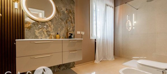 4 bedrooms Villa in Cesena, Italy No. 101544 8