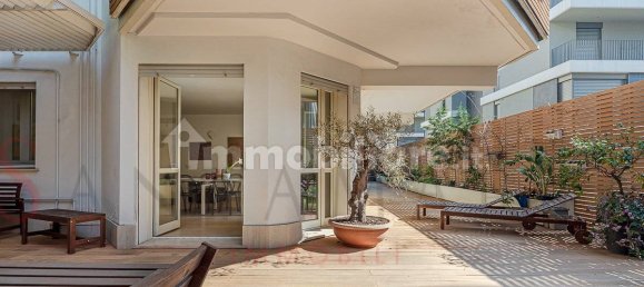 3 bedrooms Apartment in Milan, Italy No. 323496 5