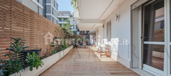 3 bedrooms Apartment in Milan, Italy No. 323496 14