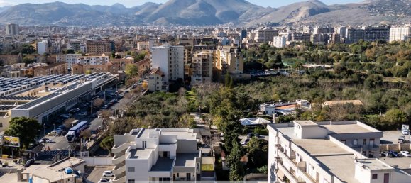 575m² Commercial property in Palermo, Italy No. 156280 33