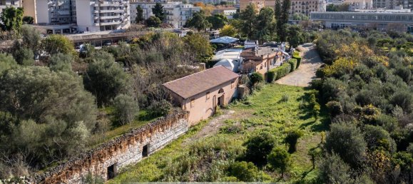 575m² Commercial property in Palermo, Italy No. 156280 8