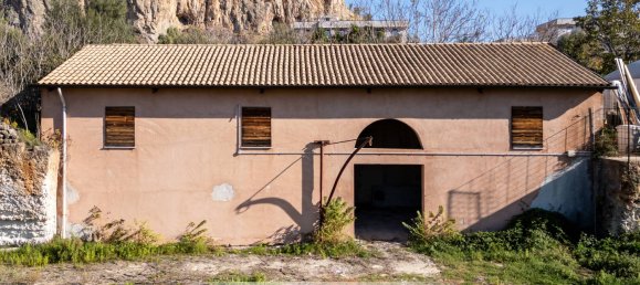 575m² Commercial property in Palermo, Italy No. 156280 5