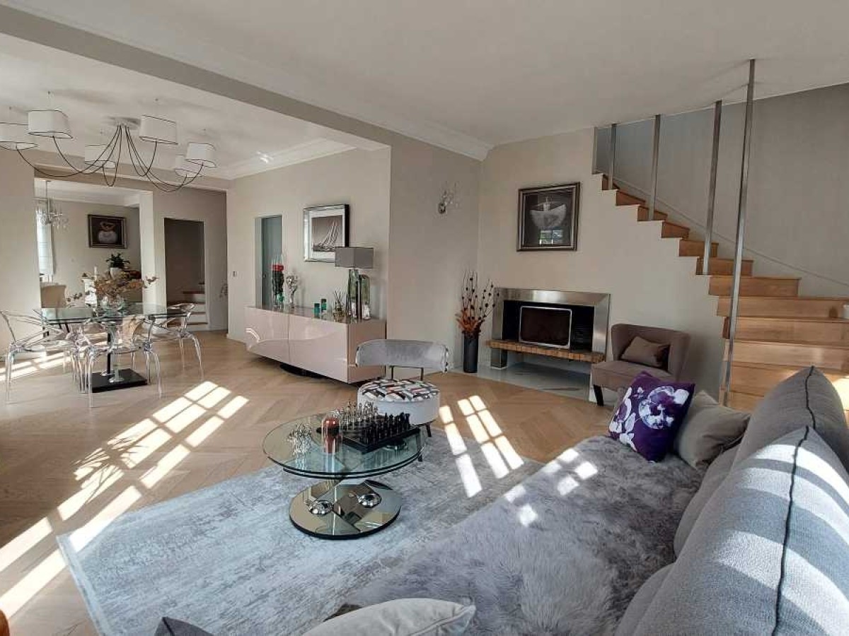 Villa T3 em Saint-Gratien, France N.º 208484