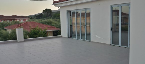 1100m² propriété à vendre à Zakynthos, Ionian Islands, Peloponnese, Western Greece and the Ionian, Greece № 5740 9