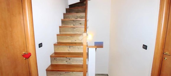 3 bedrooms House in Brescello, Italy No. 11737 5