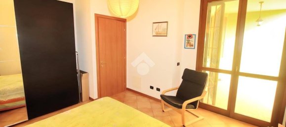 3 bedrooms House in Brescello, Italy No. 11737 17