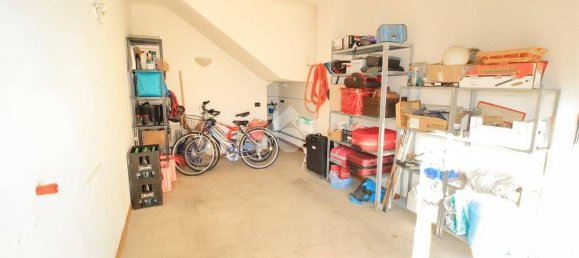 3 bedrooms House in Brescello, Italy No. 11737 27