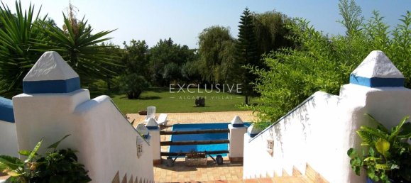 6 bedrooms Villa in Loule, Portugal No. 1780 6