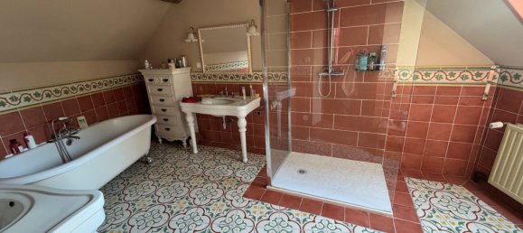 Moradia em banda T6 em Amiens, France N.º 230838 3