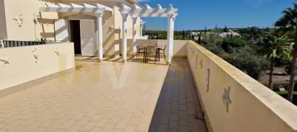 2 غرف نوم منزل ذو طابقين في Quarteira, Portugal رقم 61852 8