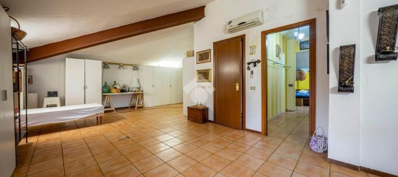 14 rooms Villa in Montechiarugolo, Italy No. 86900 13