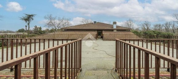 14 rooms Villa in Montechiarugolo, Italy No. 86900 29