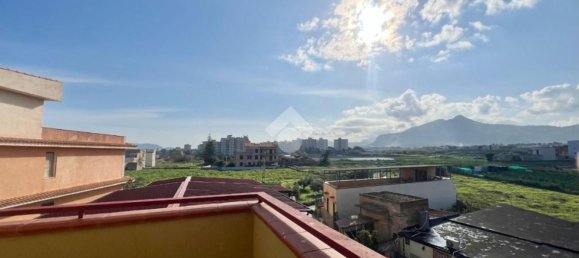 4 rooms Apartment in Palermo, Italy No. 52261 9