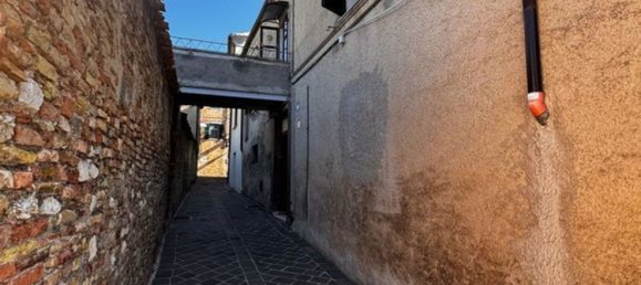 12 rooms House in Atri, Italy No. 287723 4