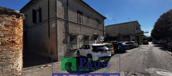 12 rooms House in Atri, Italy No. 287723 3