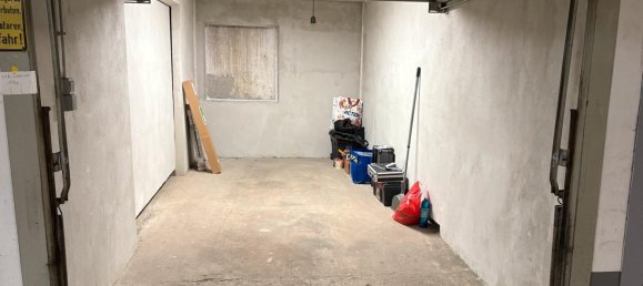  موقف سيارات في Wuppertal, Germany رقم 236807 4