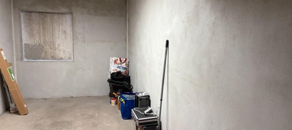  موقف سيارات في Wuppertal, Germany رقم 236807 6