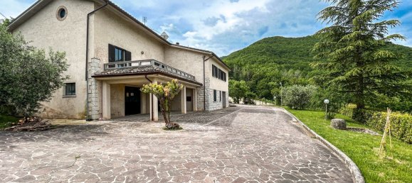 12 Schlafzimmer Villa in Cagli, Italy, Nr. 159113 8