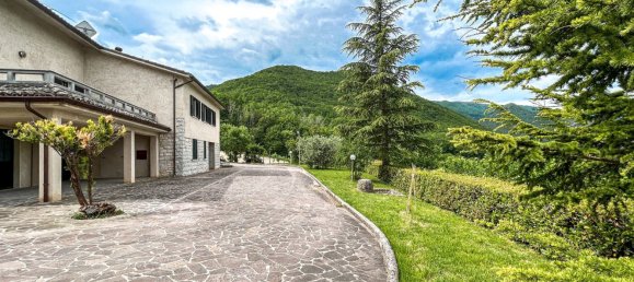 12 Schlafzimmer Villa in Cagli, Italy, Nr. 159113 16