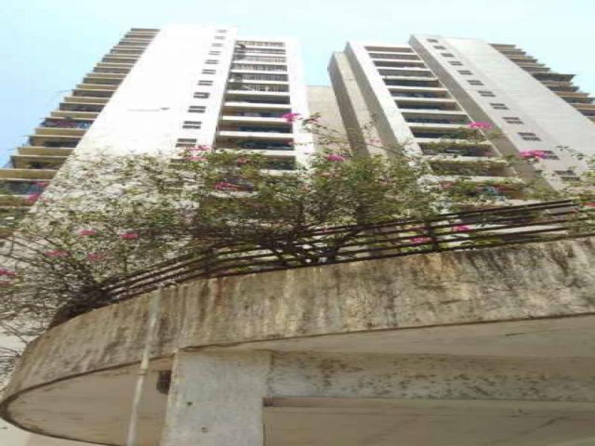 3 bedrooms House in Mumbai, India No. 5624