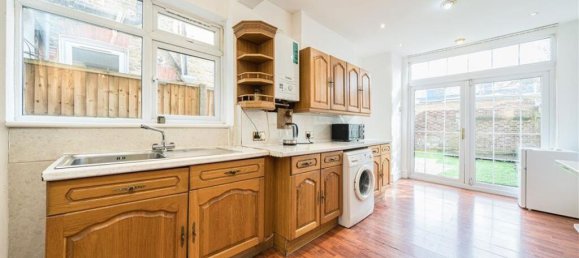 3 غرف نوم منزل في Lewisham, United Kingdom رقم 10060 3