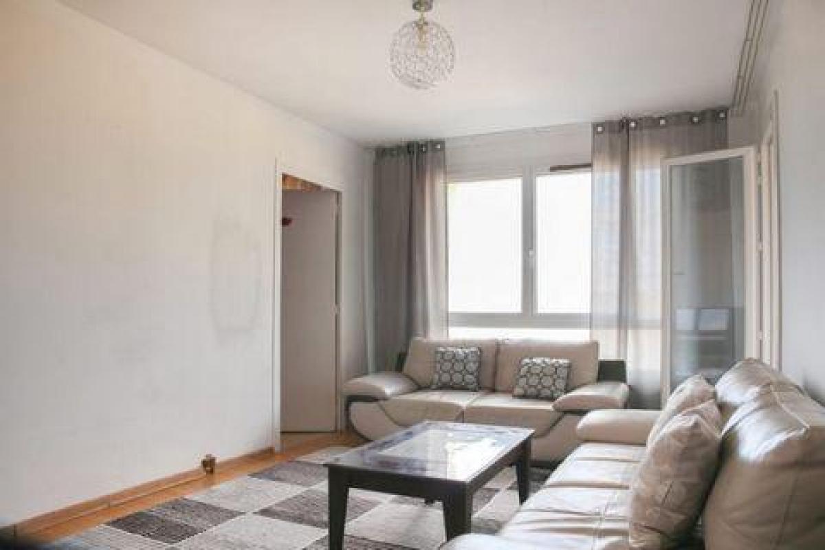 3 chambres Condo à Valence, France No. 26045