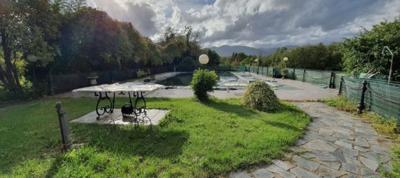 31 room House in Villafranca in Lunigiana, Italy No. 205704 4