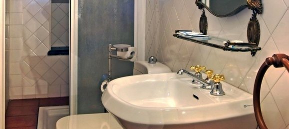 31 room House in Villafranca in Lunigiana, Italy No. 205704 44