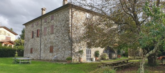 31 room House in Villafranca in Lunigiana, Italy No. 205704 25