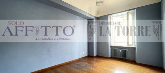 Офис 300м² в Алессандрия, Италия № 284425 16