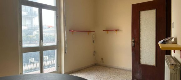 3-Zimmer Wohnung in Casoria, Italy, Nr. 36691 16