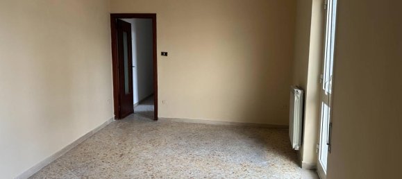 3-Zimmer Wohnung in Casoria, Italy, Nr. 36691 18