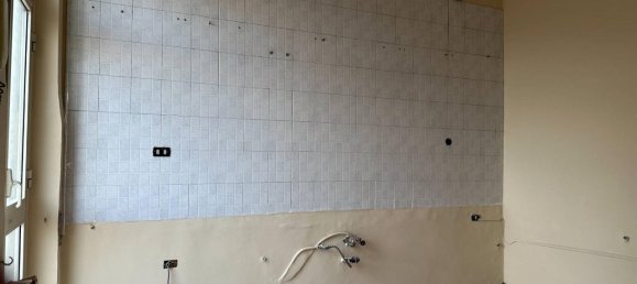 3-Zimmer Wohnung in Casoria, Italy, Nr. 36691 11