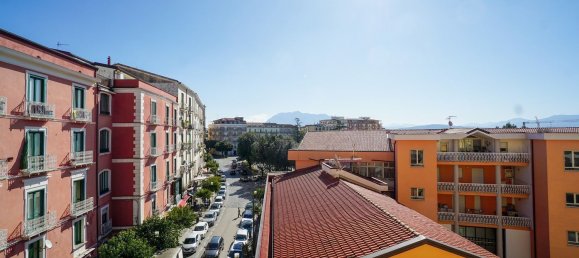 Apartamento de 6 habitaciónes en Eboli, Italy No. 7388 33