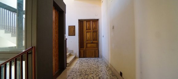 Apartamento de 6 habitaciónes en Eboli, Italy No. 7388 36