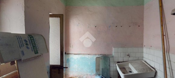 Коммерческая недвижимость с 3 комнатами в Бриндизи, Италия № 257668 19