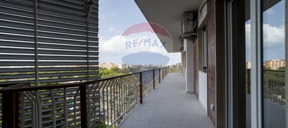 3 rooms Apartment in Bari, Italy No. 11641 23