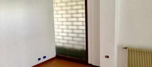 2 rooms Commercial property in Spinea, Italy No. 169666 11