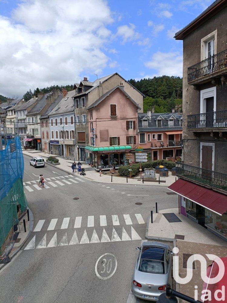 3 rooms Townhouse in La Mure, France No. 191954