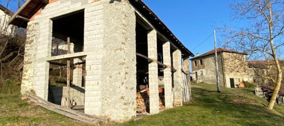 10 rooms House in Mioglia, Italy No. 82097 2