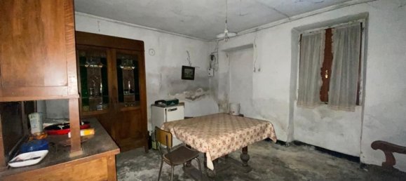 10 rooms House in Mioglia, Italy No. 82097 8