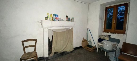 10 rooms House in Mioglia, Italy No. 82097 11