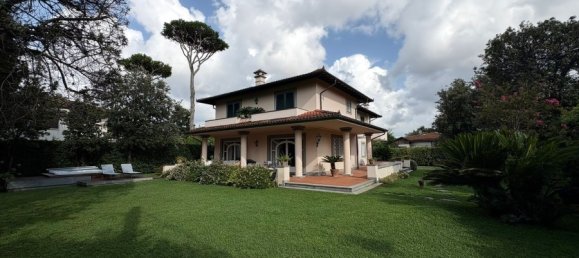 4 Schlafzimmer Villa in Forte dei Marmi, Italy, Nr. 315839 2