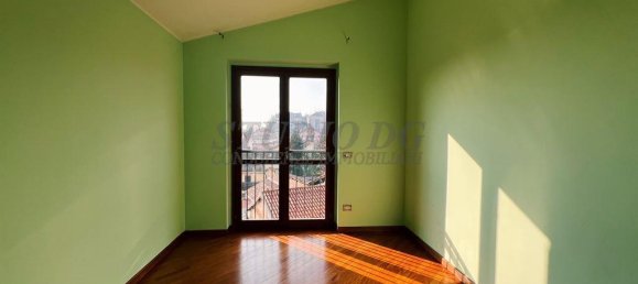 3 rooms Apartment in Limbiate, Italy No. 111498 14