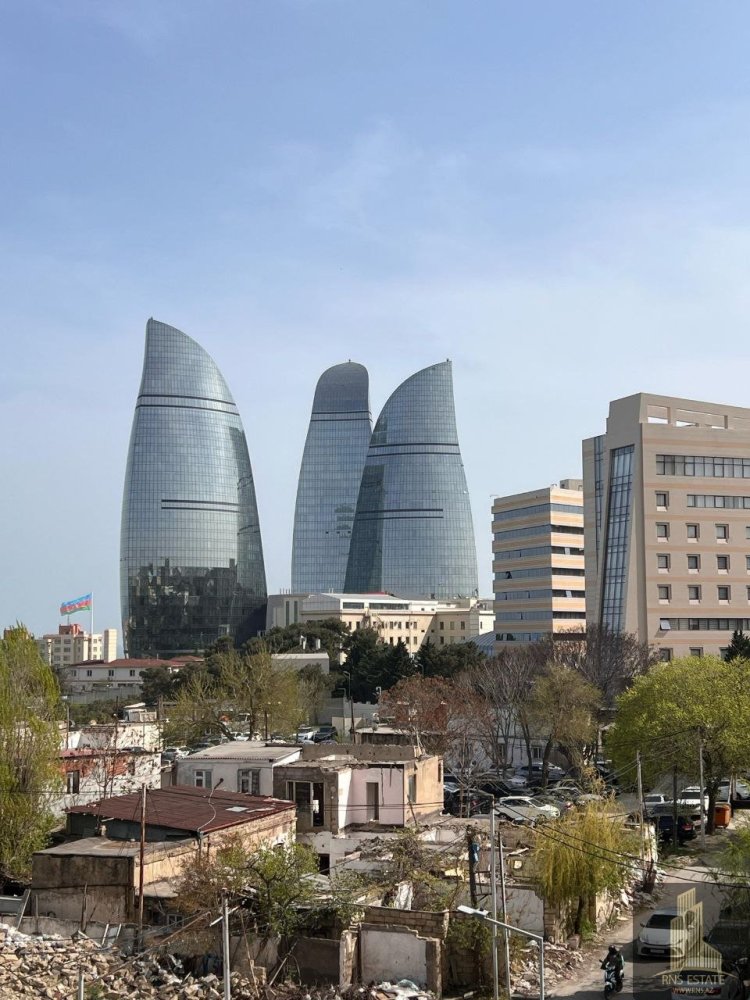 4 chambres Appartement à Yasamal, Azerbaijan No. 1320